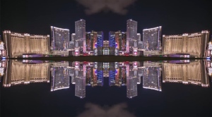 mirrored-city-skyline_965x535